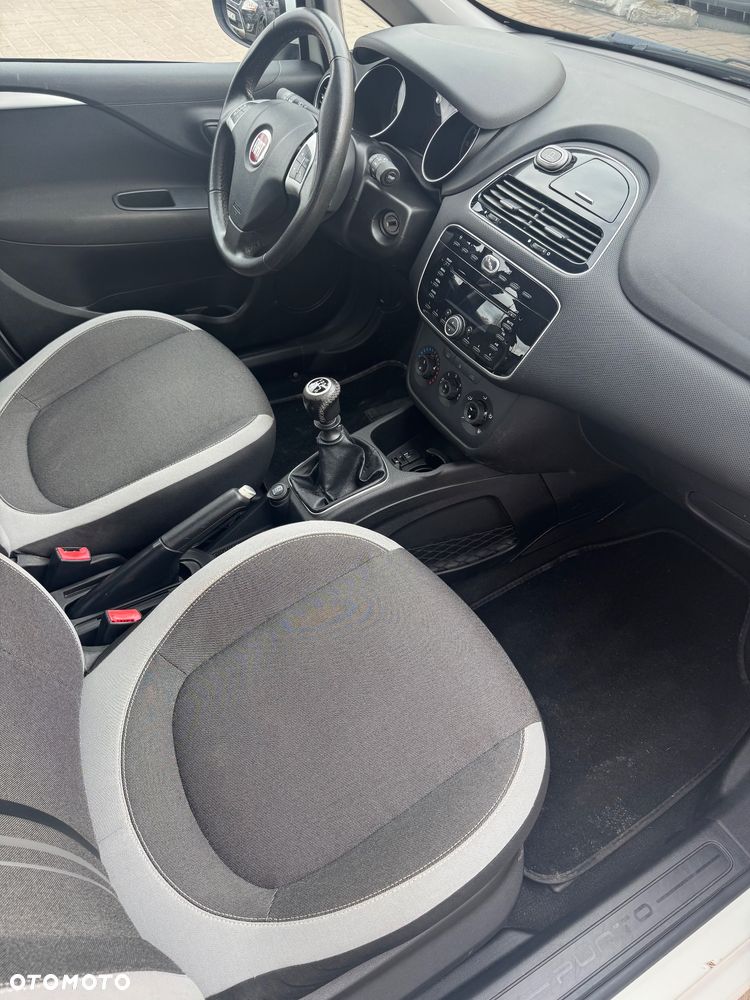 Fiat Punto - 12