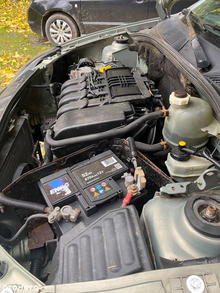 Renault Clio 1.2 16V Authentique - 23