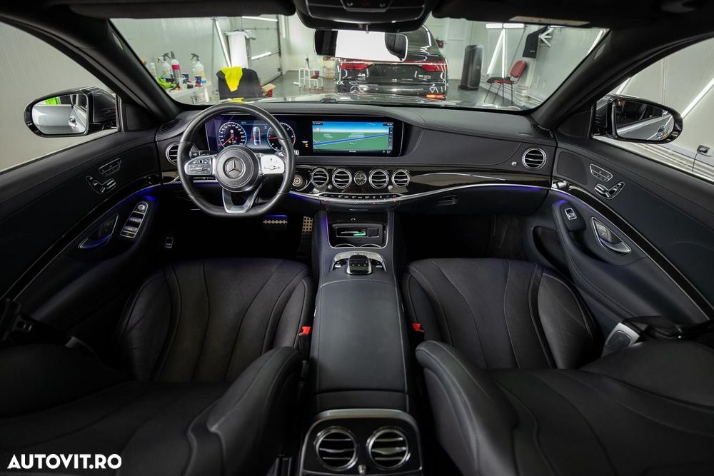 Mercedes-Benz S - 8