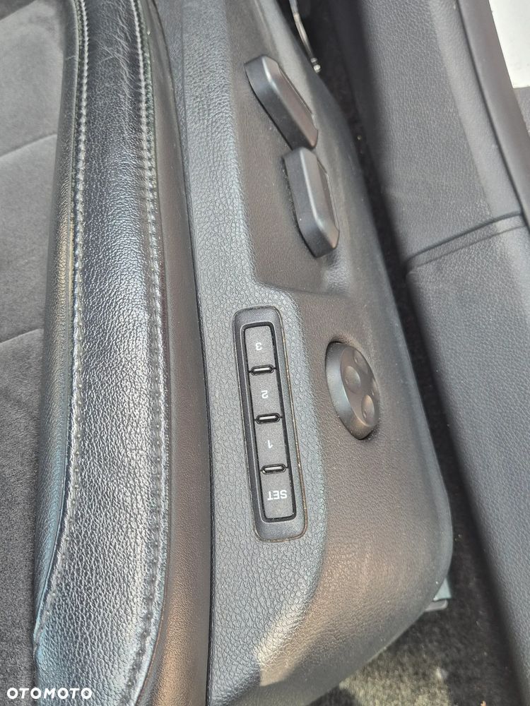 Skoda Superb 2.0 TDI DSG Exclusive - 22