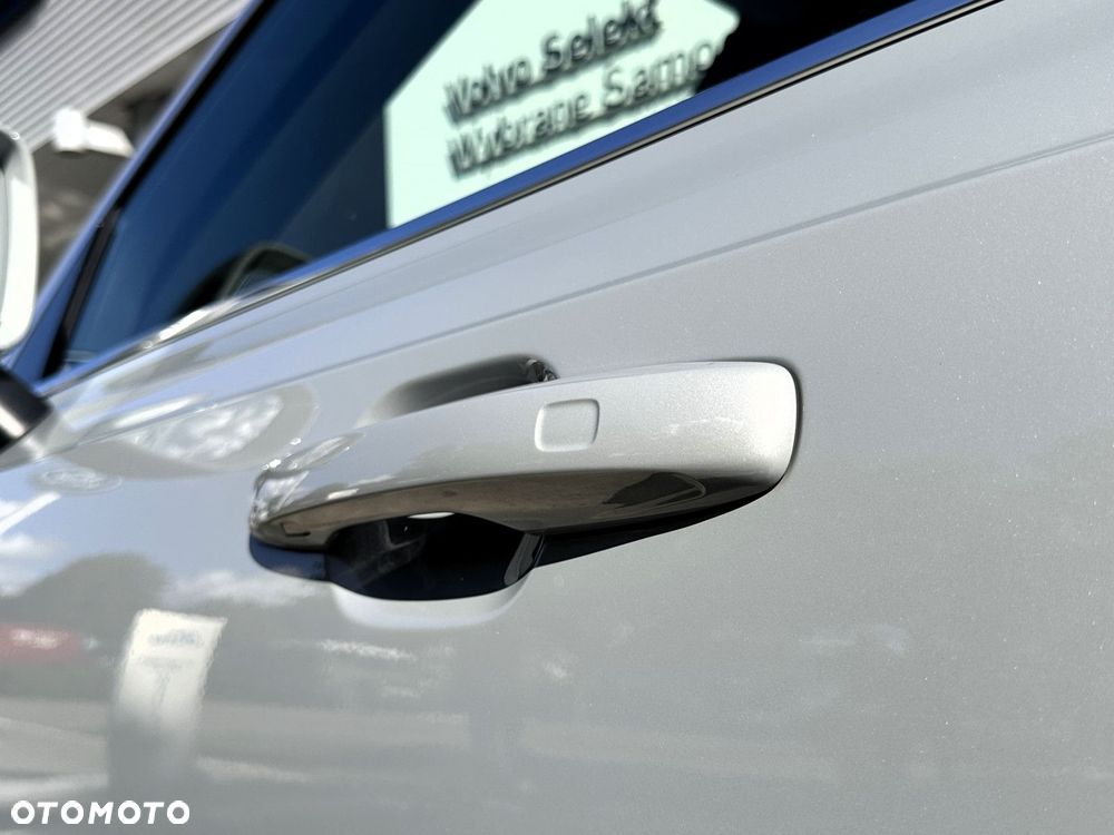 Volvo XC 90 - 8