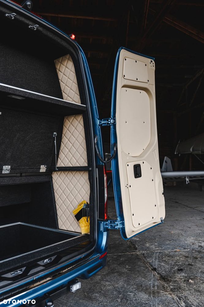 Mercedes-Benz Sprinter 519  rocznik 2026 - 13