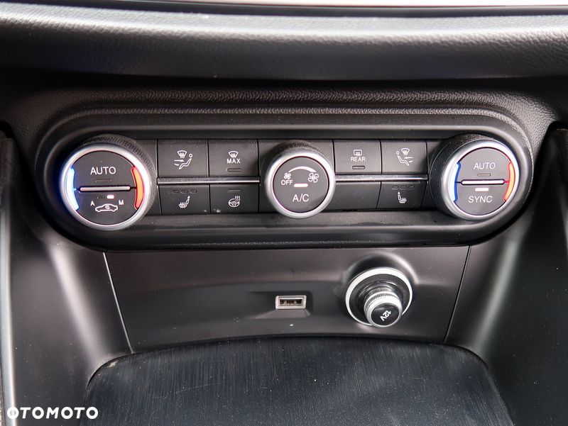 Alfa Romeo Stelvio 2.0 Turbo Sprint Q4 - 20