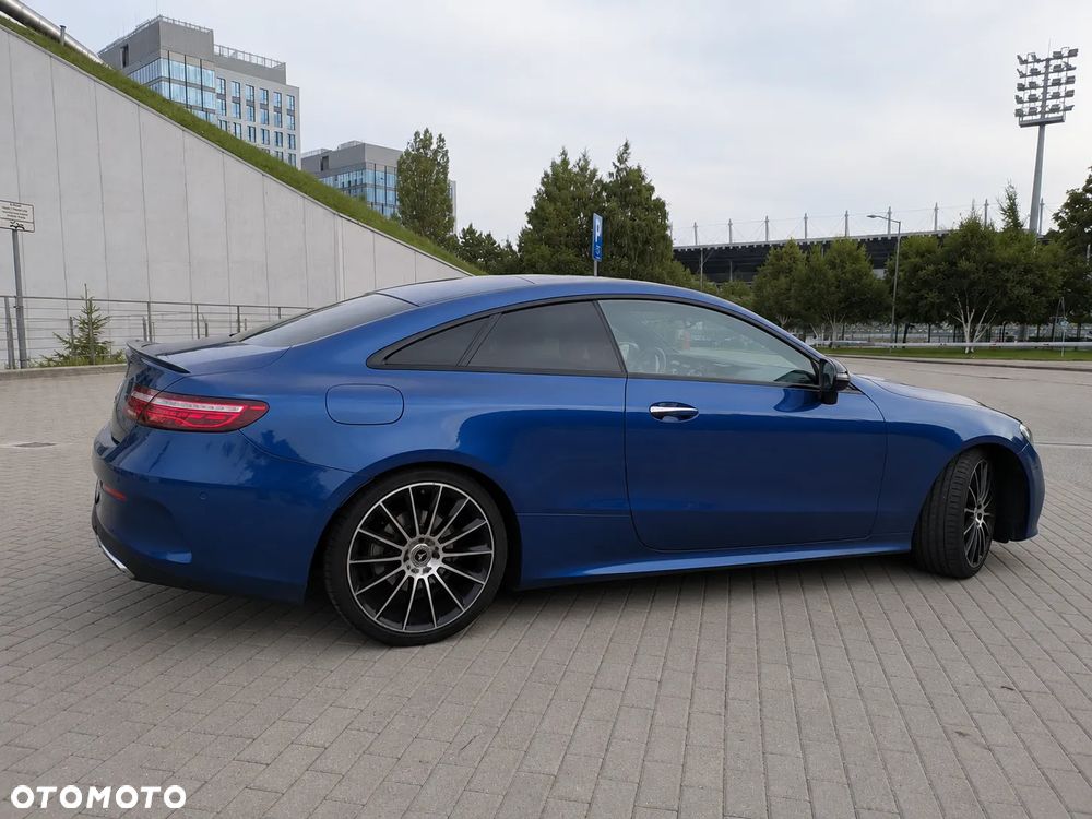 Mercedes-Benz Klasa E - 6