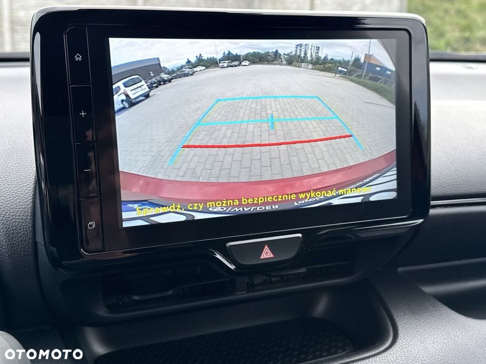 Toyota Yaris - 18