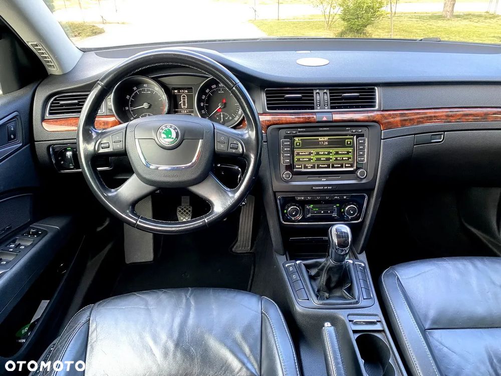 Skoda Superb 1.8 TSI Exclusive - 27