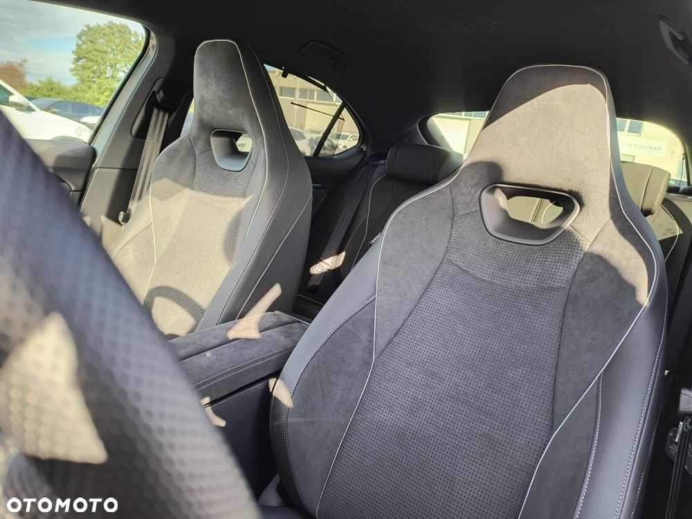 Skoda Superb 2.0 TSI Sportline DSG - 11