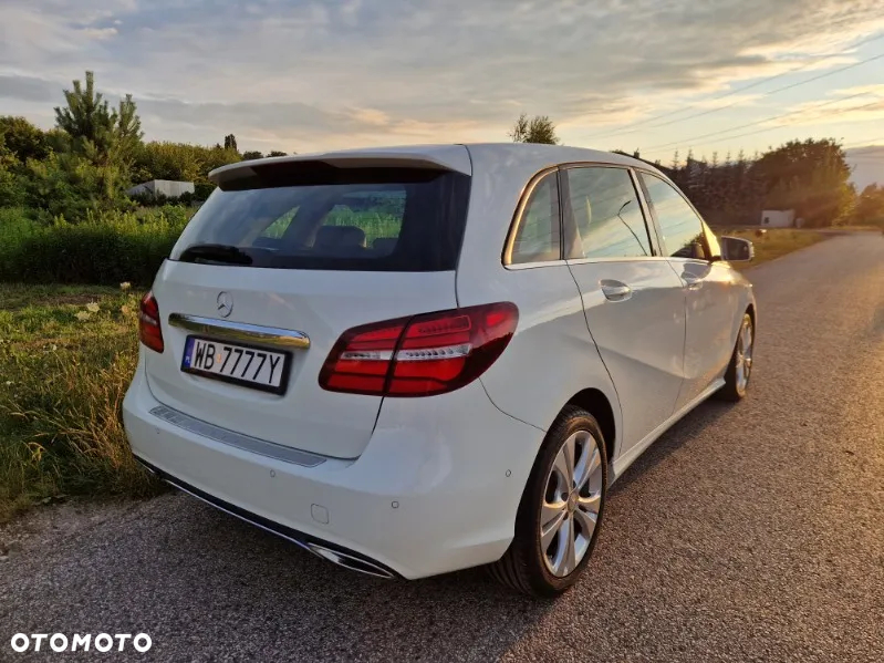 Mercedes-Benz Klasa B 180 (CDI) d 7G-DCT - 6