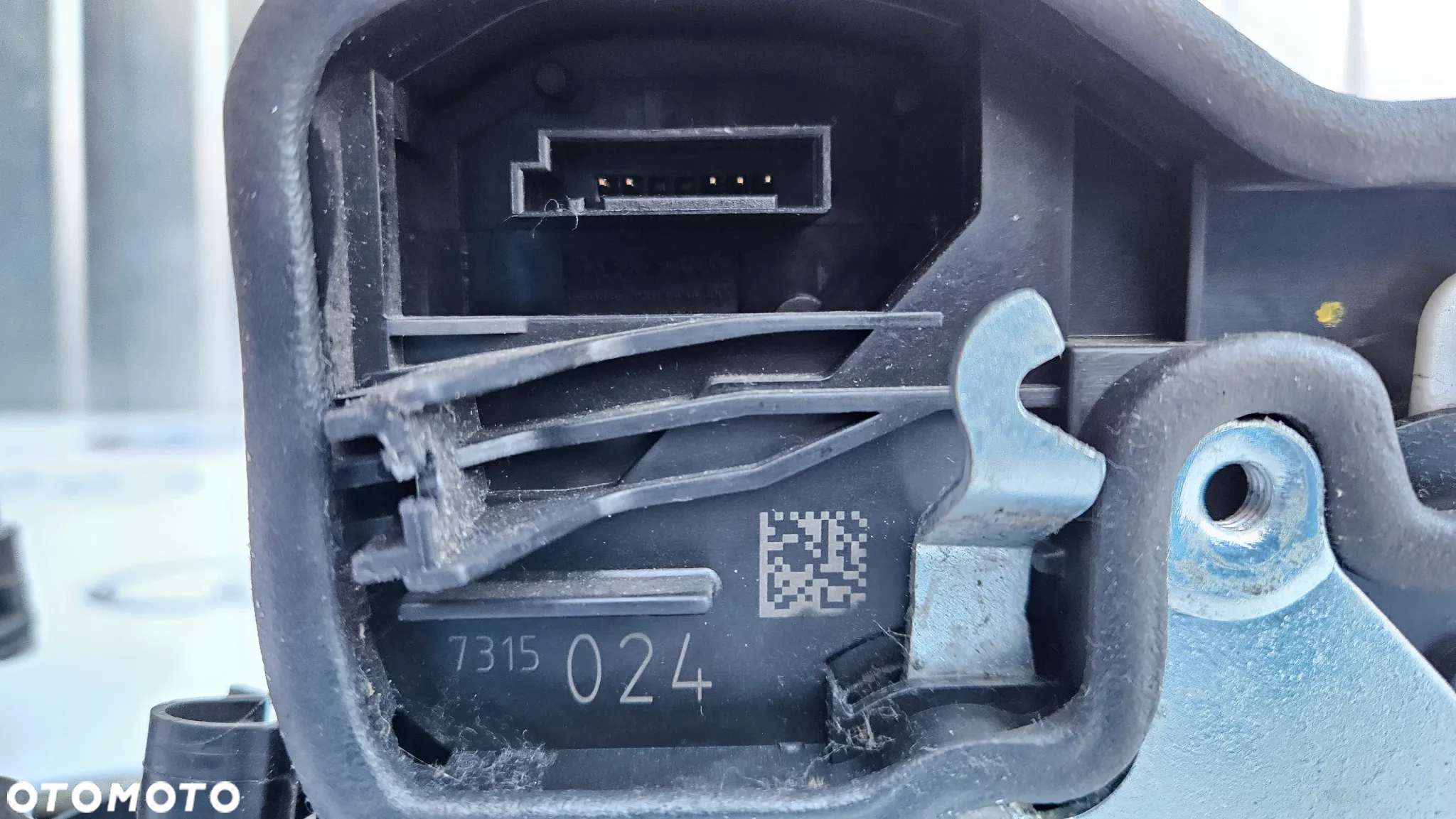 BMW X5 E70 X6 E71 X6 E72 Zamek drzwi tył prawy Dociąg tylny prawy 7315024 EUROPA IDEALNY - 6