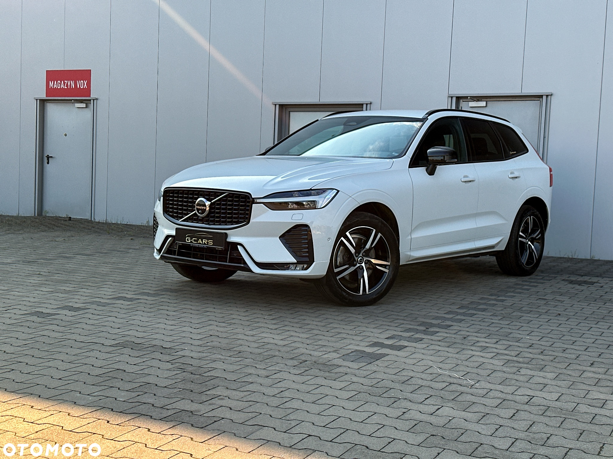 Volvo XC 60 B4 D Geartronic RDesign - 11