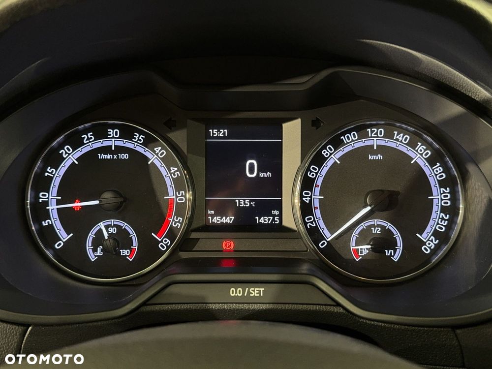 Skoda Octavia - 19