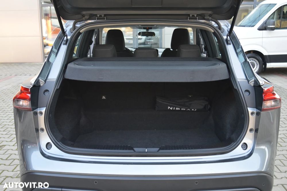 Nissan Qashqai 1.3 l 156CP X-Tronic MHEV N-Connecta - 36