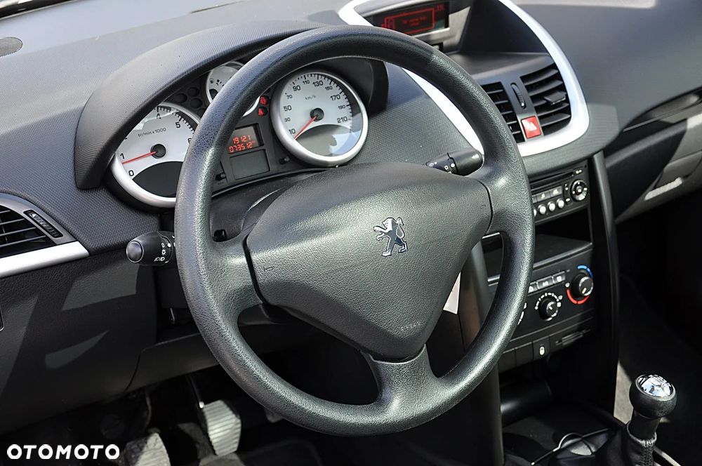 Peugeot 207 95 VTi Urban Move - 16