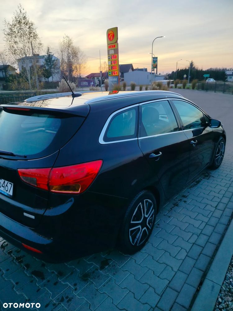 Kia Ceed 1.6 CRDi 128 ISG Edition 7 - 5