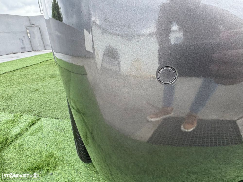 Peugeot 208 1.2 PureTech Allure Pack EAT8 - 31