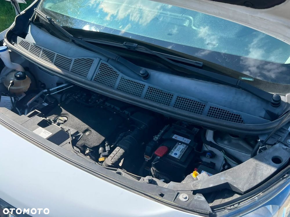 Opel VIVARO 1.5HDi - 13