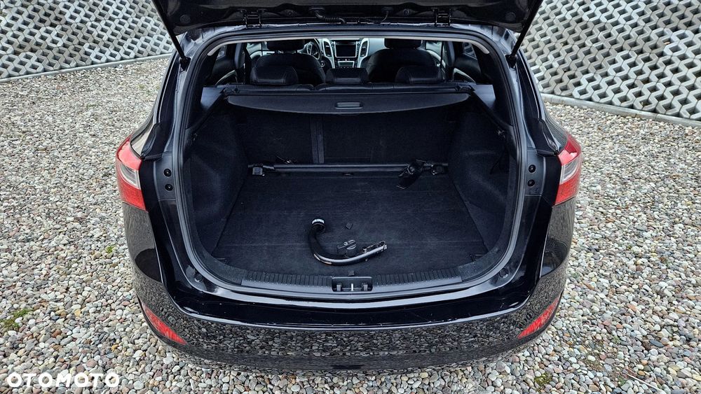 Hyundai i30 1.6 CRDi Automatik Style - 20