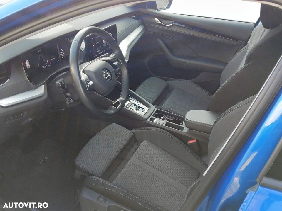 Skoda Octavia 2.0 TDI AMBITION DSG - 10