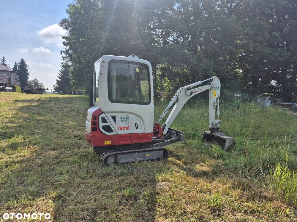 Takeuchi TB216 - 1