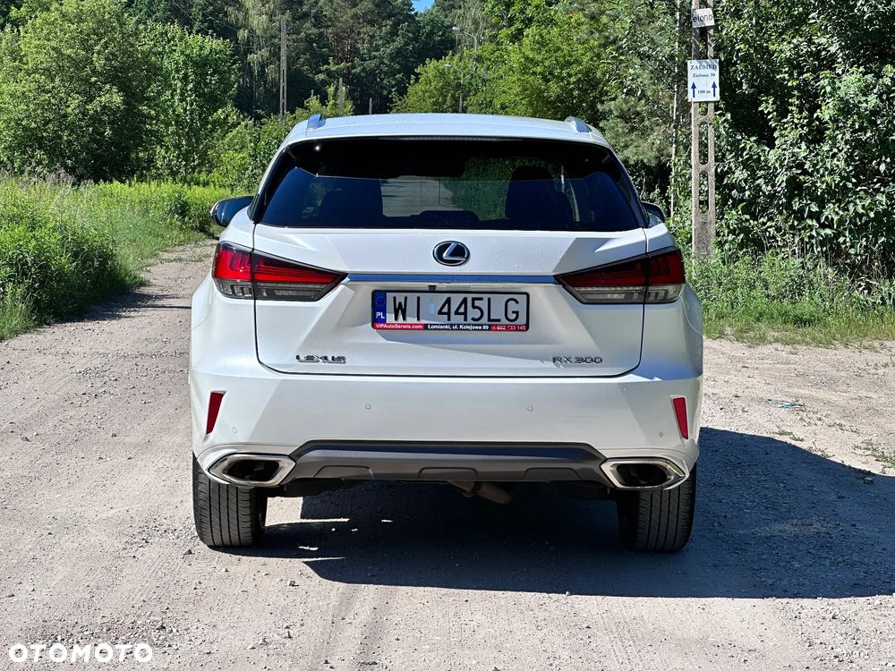 Lexus RX - 7