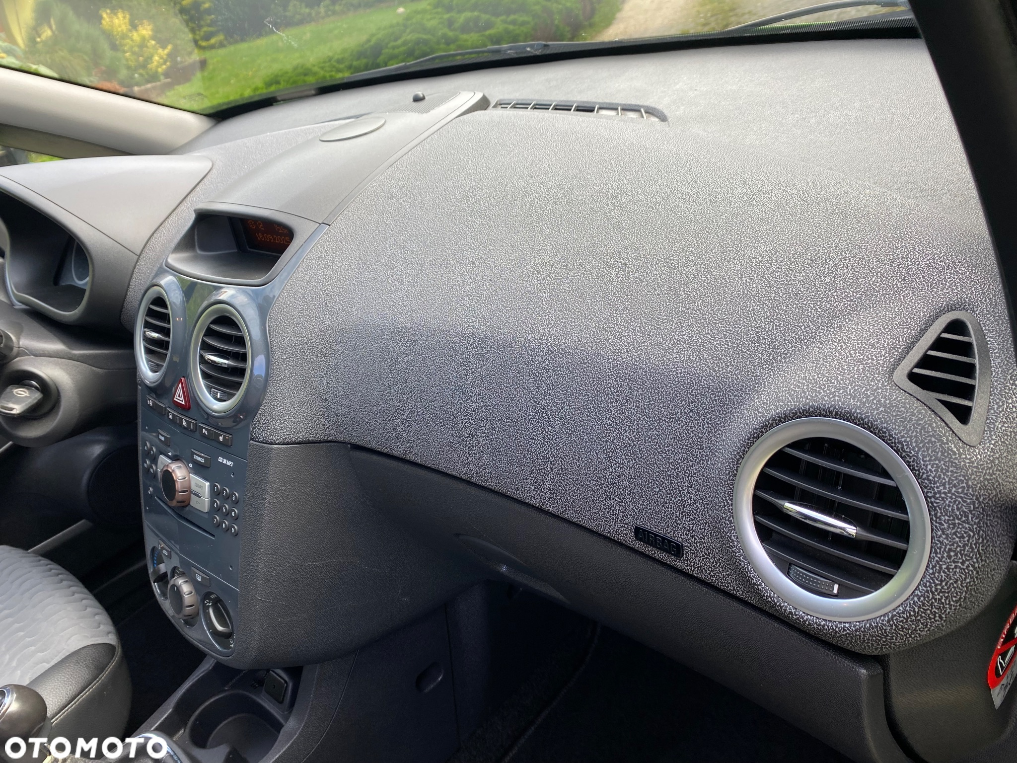Opel Corsa 1.2 16V EcoFLEX Innovation - 27