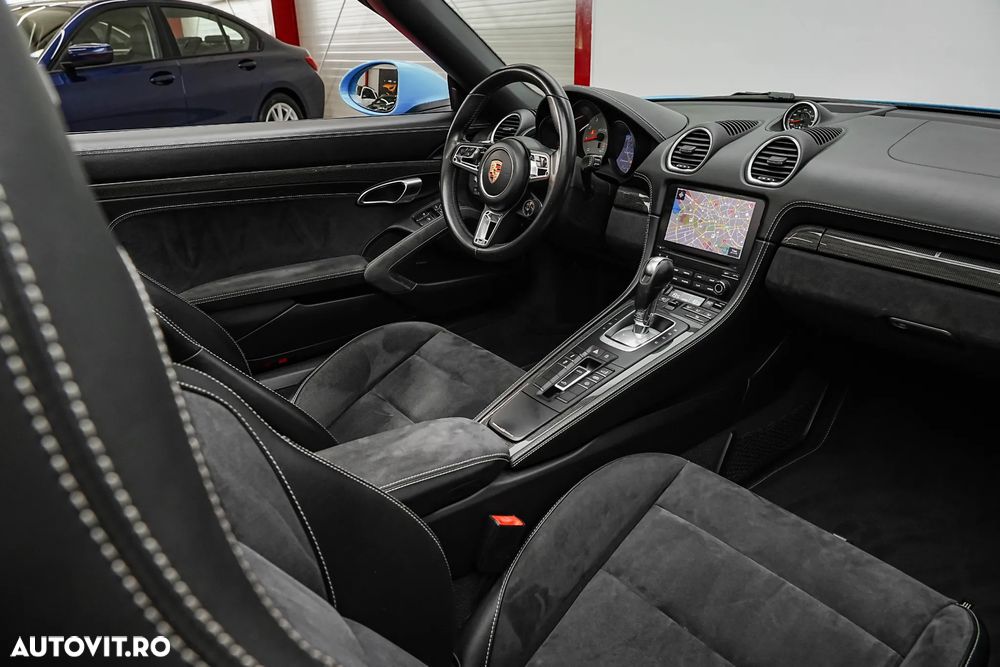 Porsche Boxster 718 GTS PDK - 5