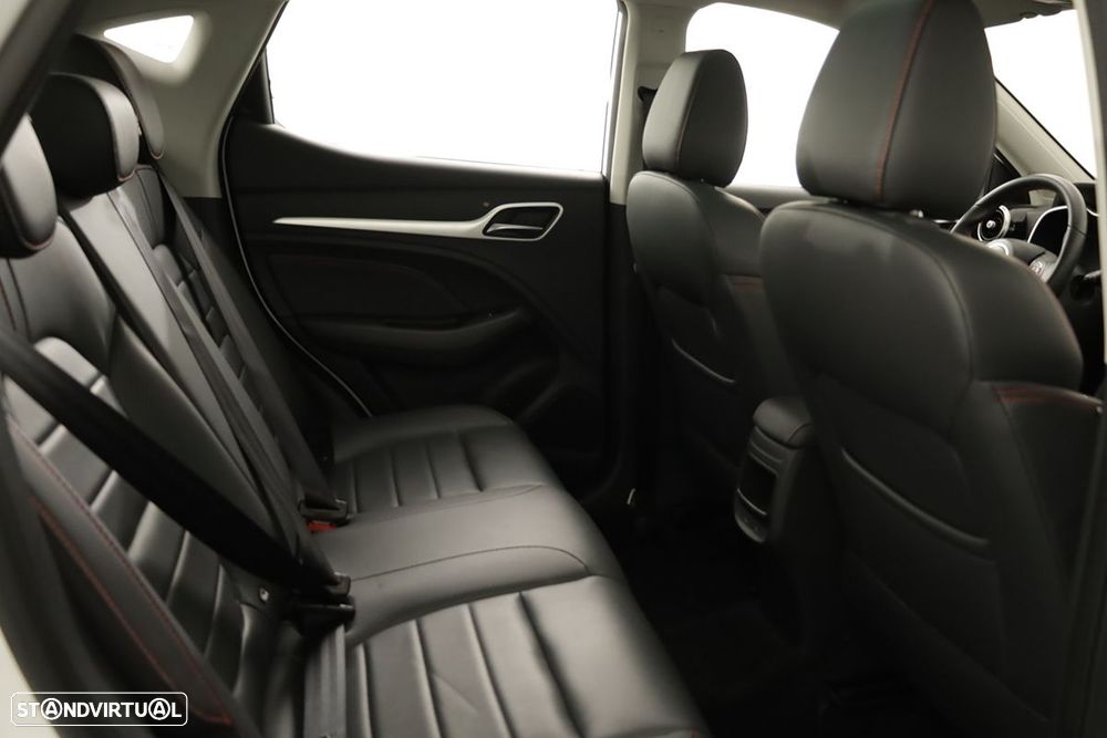 MG ZS 1.0 T-GDI Luxury - 24