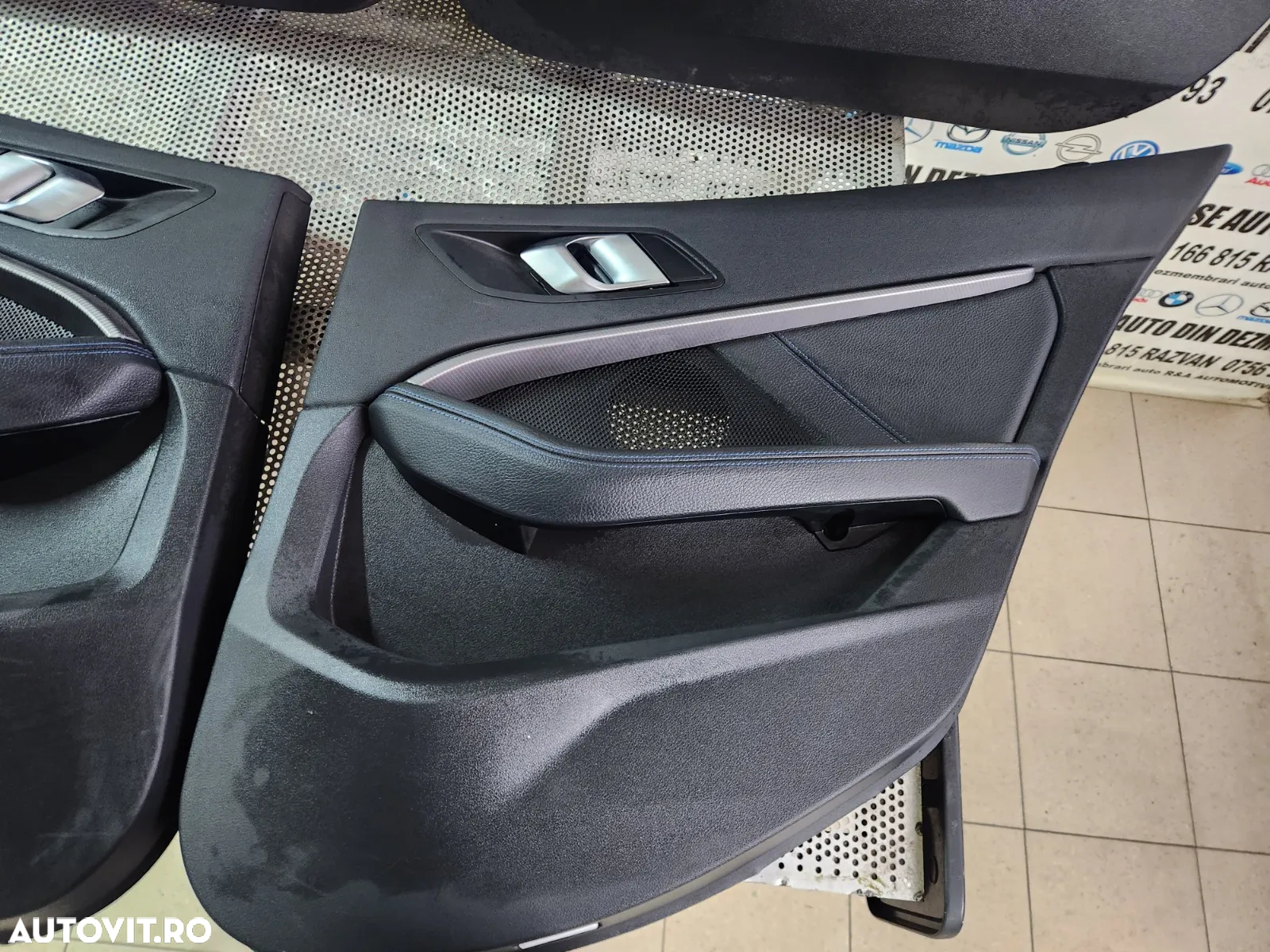 Fata Tapiterie Usa Fete Usi Cusatura Albastra Si Piele Bmw F40 Seria 1 Volan Stanga Impecabile - De - 4
