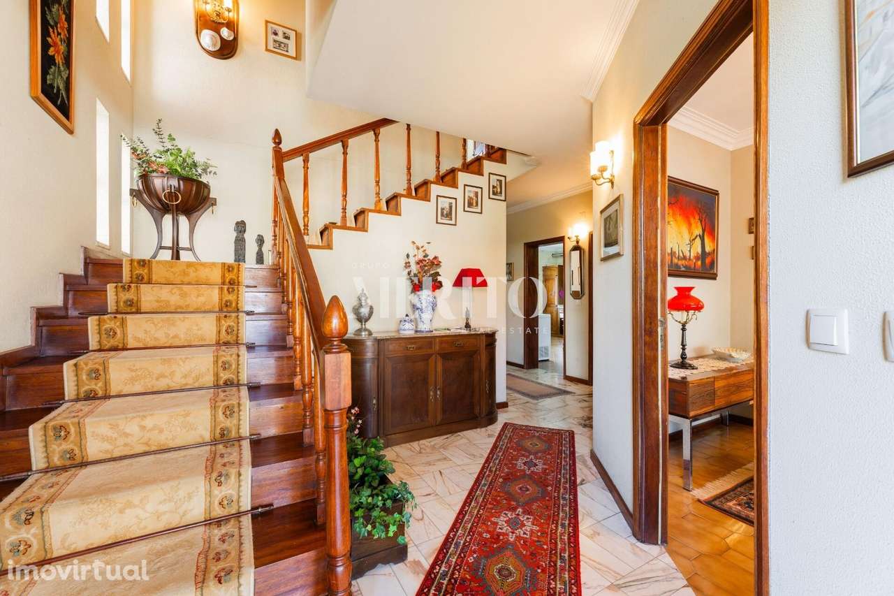 Moradia T5 Gualtar em Excelente Estado de Conservação. - Grande imagem: 3/25