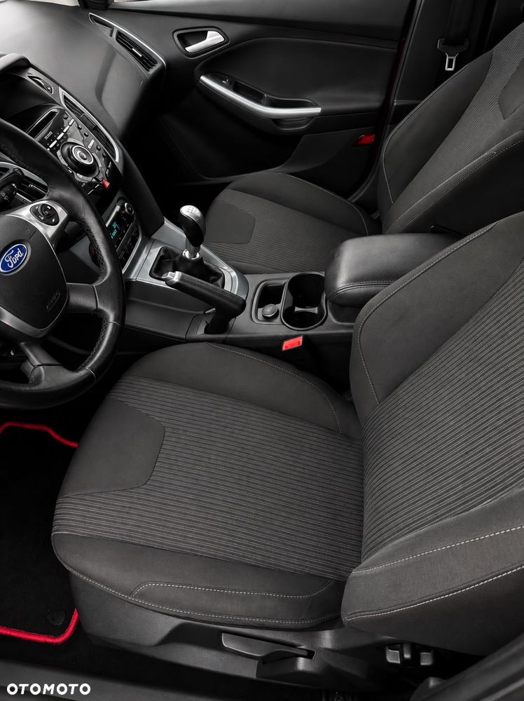 Ford Focus 2.0 TDCi Titanium - 14