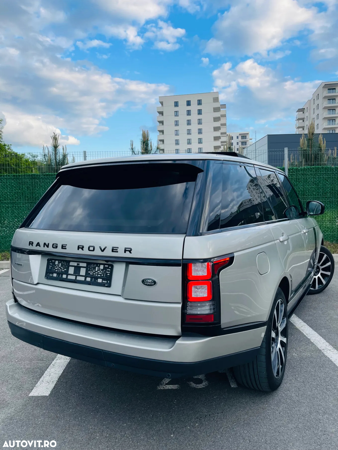 Land Rover Range Rover Vogue - 3