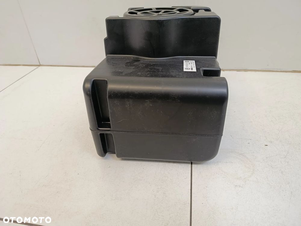 Subwoofer głośnik niskotonowy Audi Q4 e-tron etron - 4