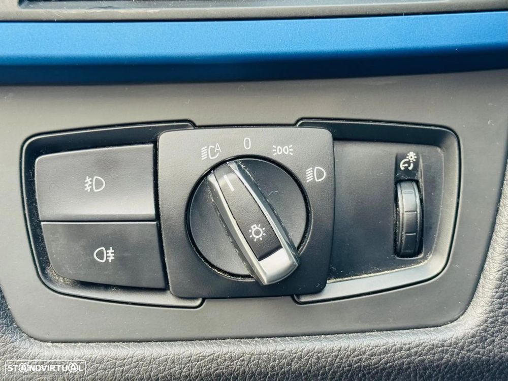 BMW 320 d Pack M Auto - 22