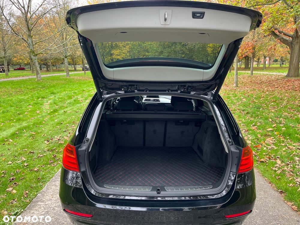 BMW Seria 3 320d Sport Line - 5