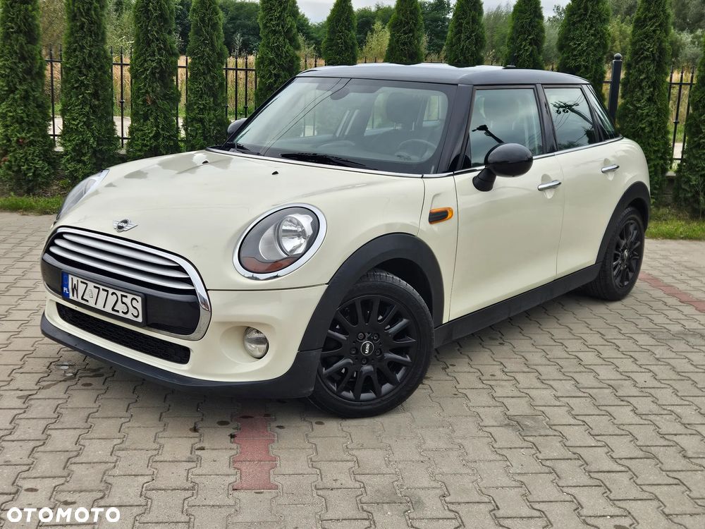 MINI Cooper Standard - 27