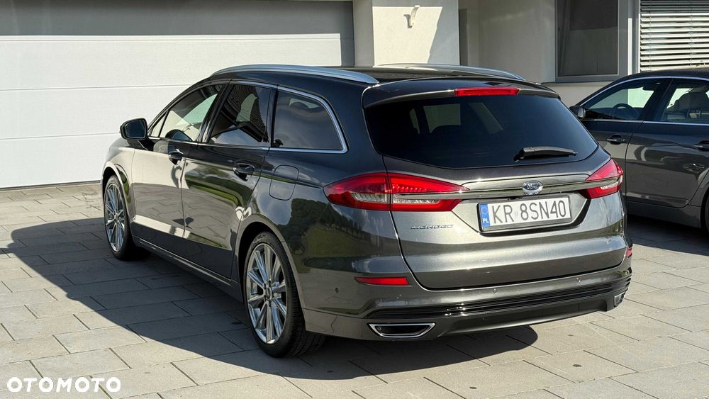 Ford Mondeo - 4