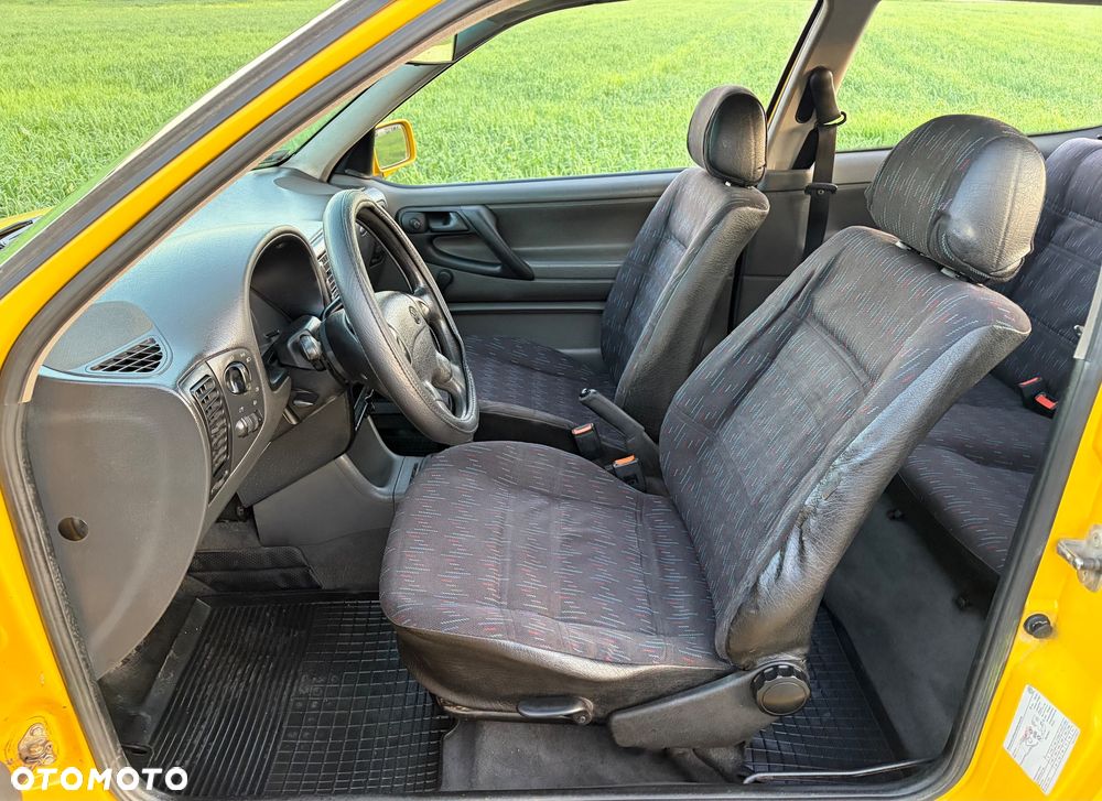 Volkswagen Polo 60 SDI - 22