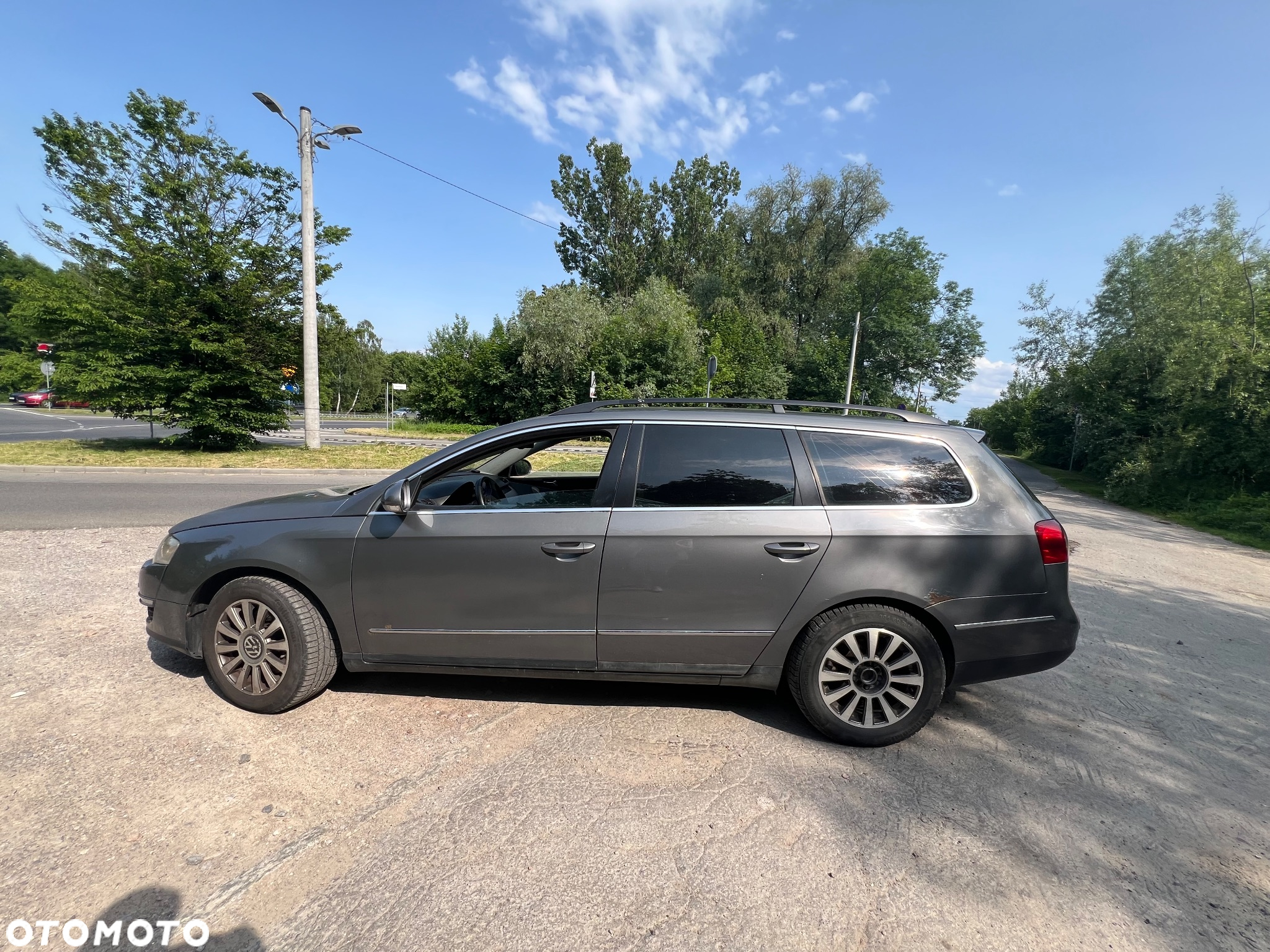 Volkswagen Passat 1.9 TDI Comfortline - 4