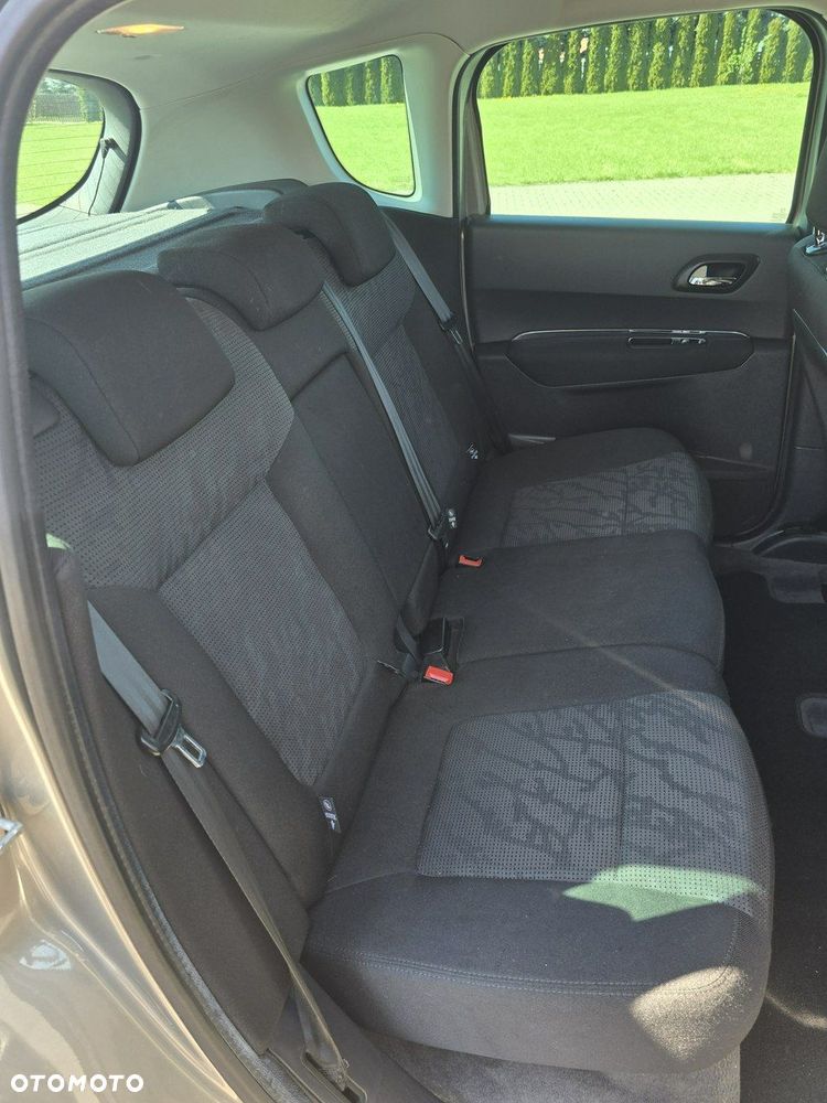 Peugeot 3008 - 22
