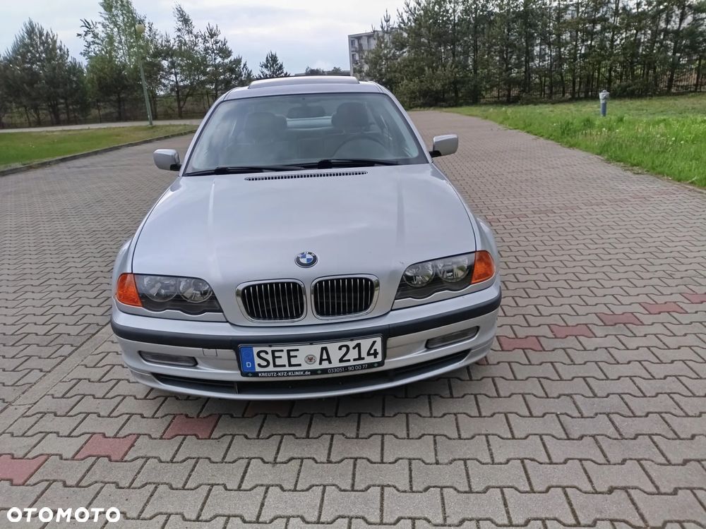 BMW Seria 3 - 22