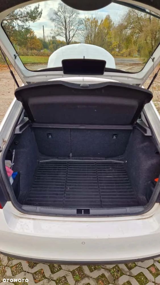 Skoda RAPID 1.2 TSI Style - 15