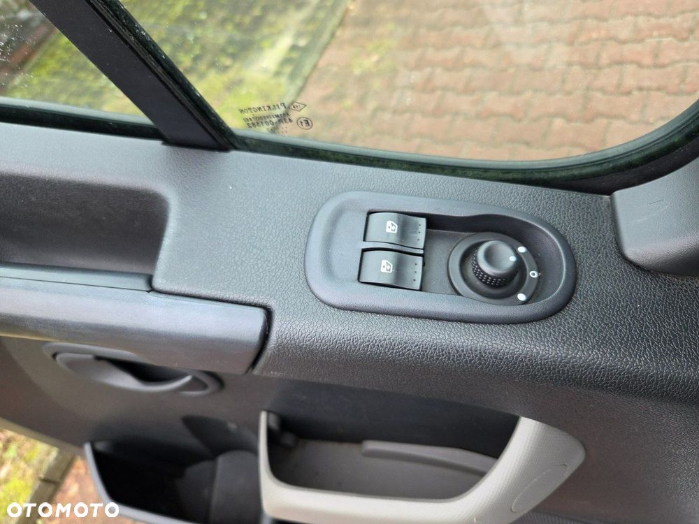 Renault Master - 13