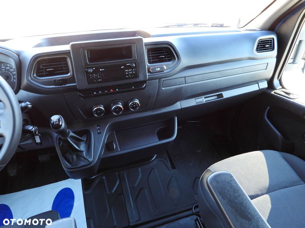 Renault MASTER PLANDEKA WINDA 8 PALET WEBASTO TEMPOMAT LEDY PNEUMATYKA KLIMATYZACJA  165KM - 33