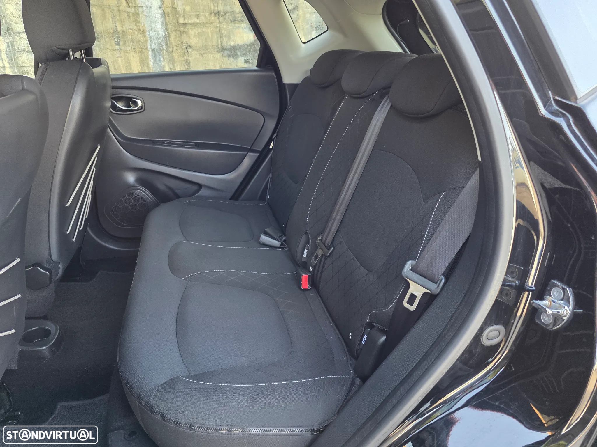 Renault Captur 1.5 dCi Exclusive EDC - 5