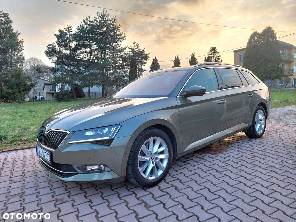 Skoda Superb 2.0 TDI 4x4 DSG Premium Edition - 18