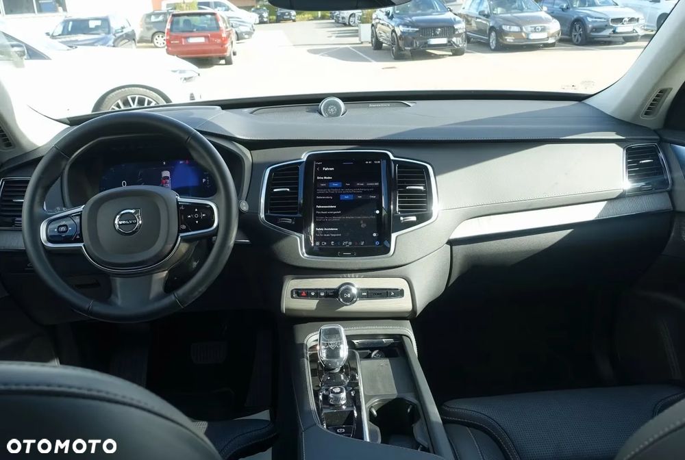 Volvo XC 90 T8 AWD Ultra Dark - 12