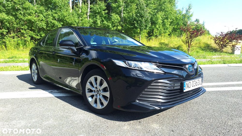 Toyota Camry - 11
