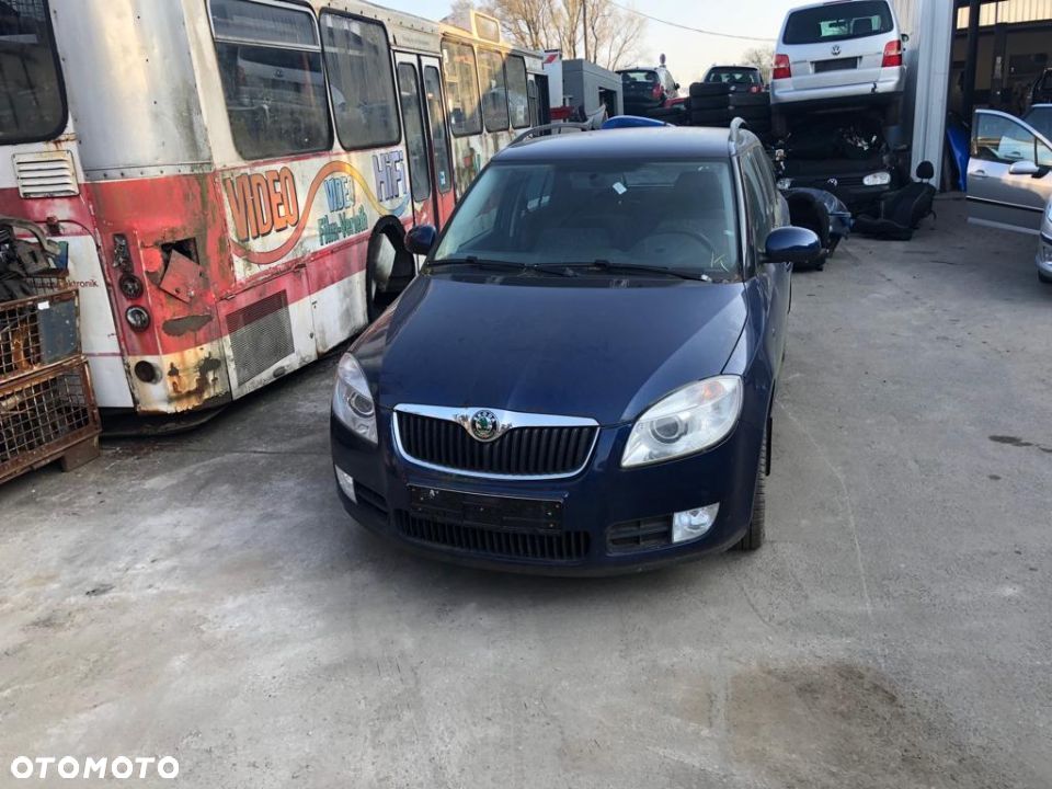 FABIA ii KOMBI 1.4 TDI ZWROTNICA +MACPERSON KPL. LEWA - 1