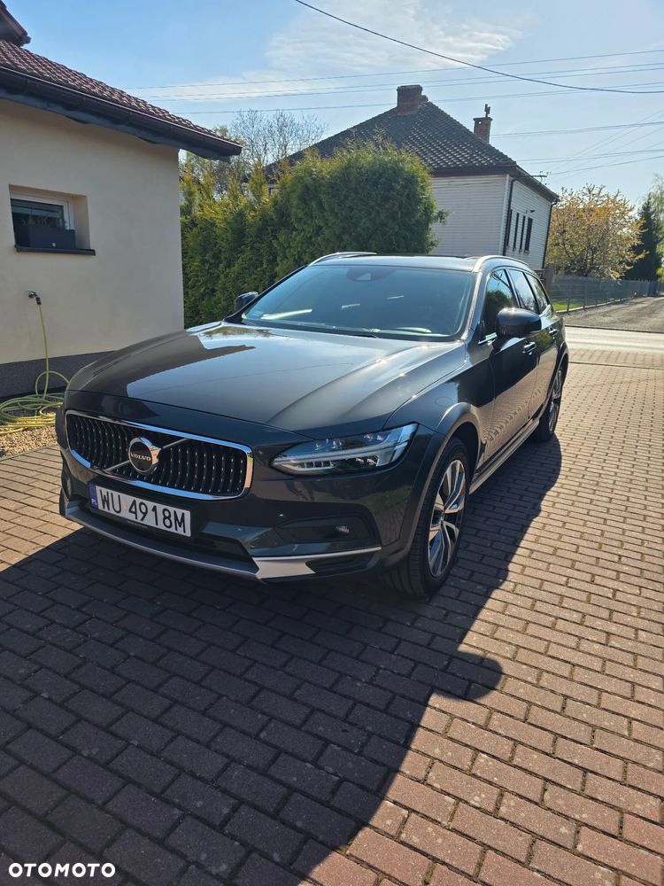 Volvo V90 B5 D AWD Momentum Pro - 4