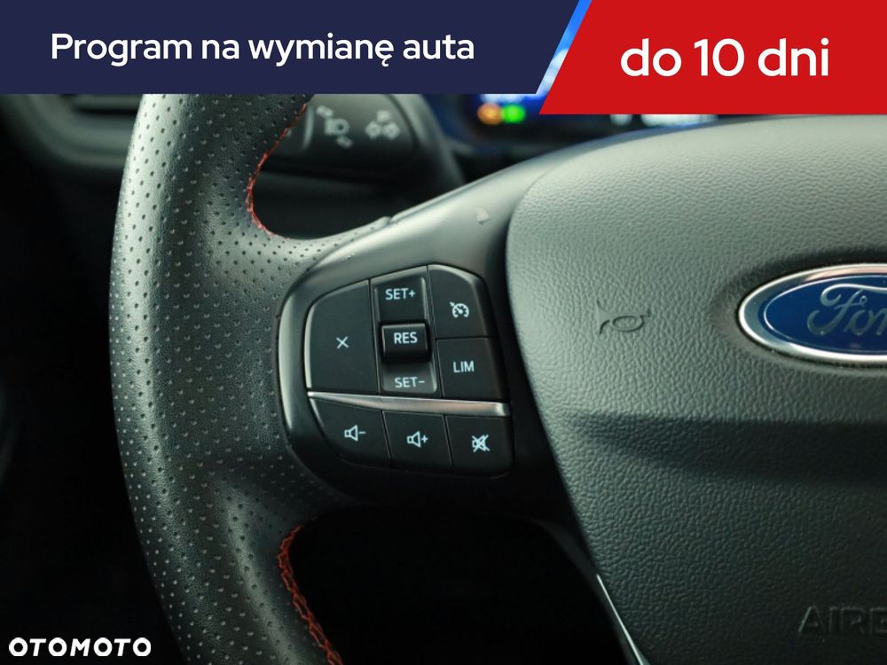 Ford Kuga - 17